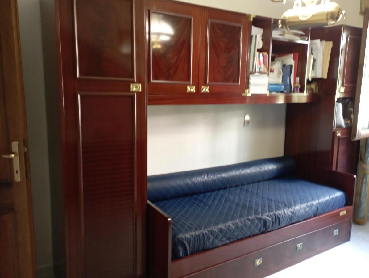 Bed and Breakfast Domus Garden Ольбия Экстерьер фото