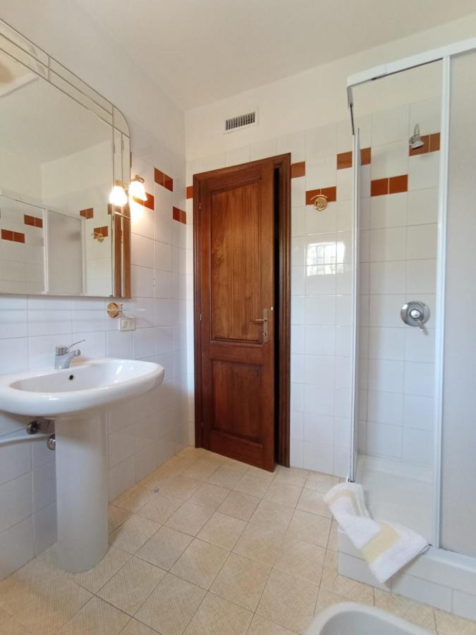 Bed and Breakfast Domus Garden Ольбия Экстерьер фото